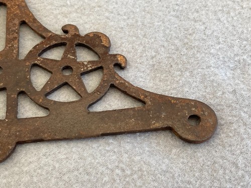 Pair of Antique Cast Iron 7"x4" Victorian Lattice Pieces Architectual Salvage - Picture 19 of 19