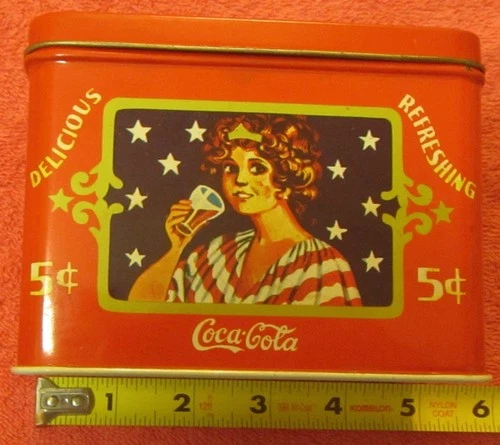 Vintage Coca-cola recipes tin, Red 6"X 41/2"x4 1/2" classic style