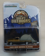 Greenlight Great Outdoors 1984 GMC Sierra Classic pickup 