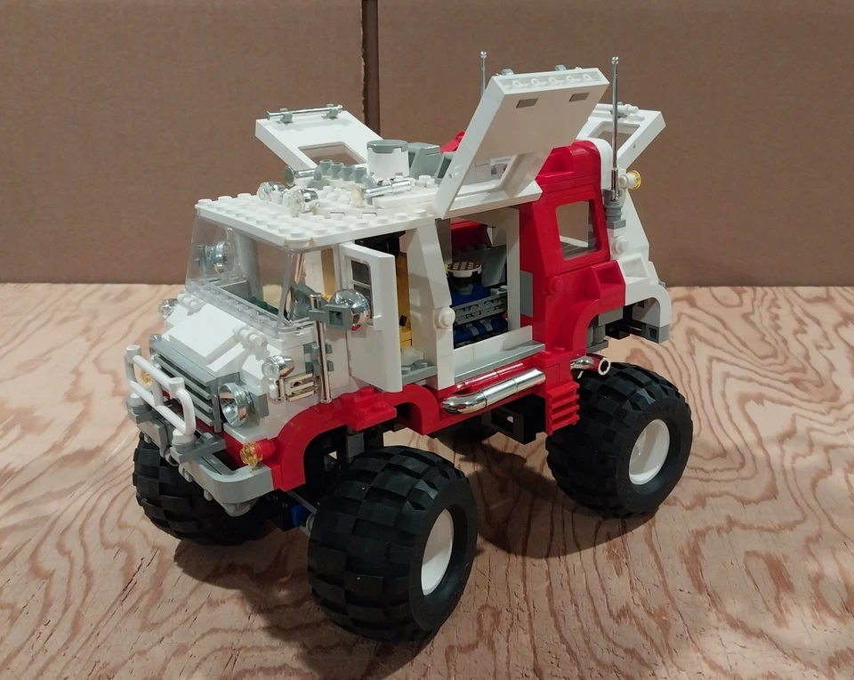 LEGO set 5561 Model Team Big Foot 4x4, USED - Image 3 of 4