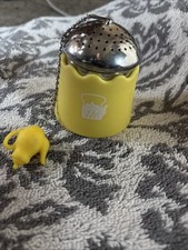 The Whistling Kettle Yellow Egg Tea Infuser NIB