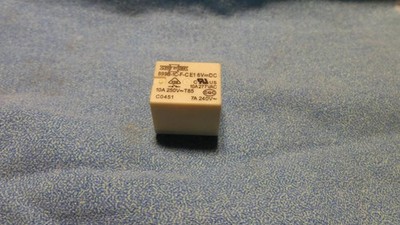 Print - Relais/Song Chuan 899B-1C-F-C E1--6 V/DC--250V/AC--10A