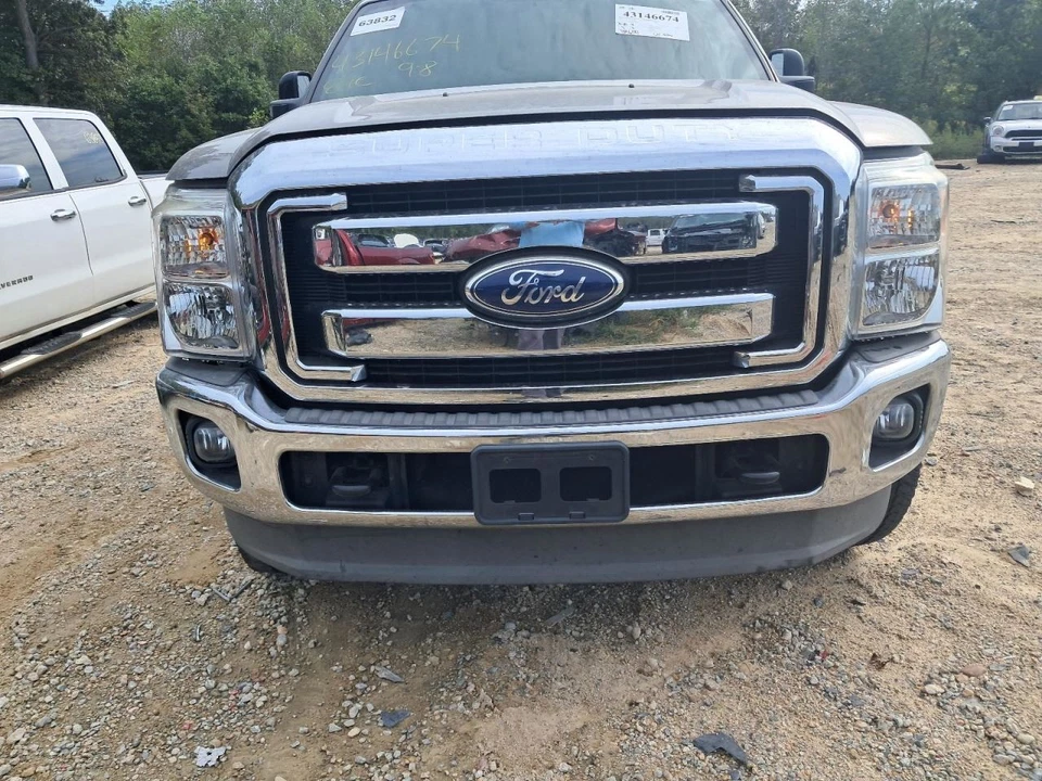 2011 Ford F250SD Overhead Console Used 4DR PU OEM BC3Z26519A70CB 190K Miles - Image 2 of 4
