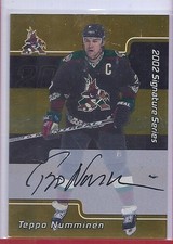 2001-02 BE A PLAYER SIGNATURE SERIES TEPPO NUMMINEN GOLD AUTOGRAPH 110 BAP