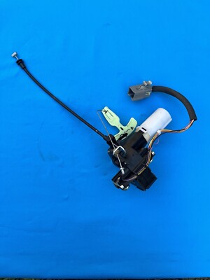 2004-2009 Jaguar XJ8 OEM Vanden Plas Trunk Latch Lock Actuator