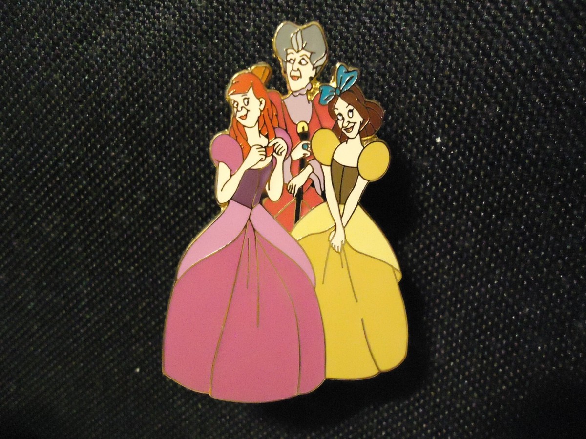 DISNEY WDW CINDERELLA FRAMED SET DRIZELLA ANASTASIA AND LADY