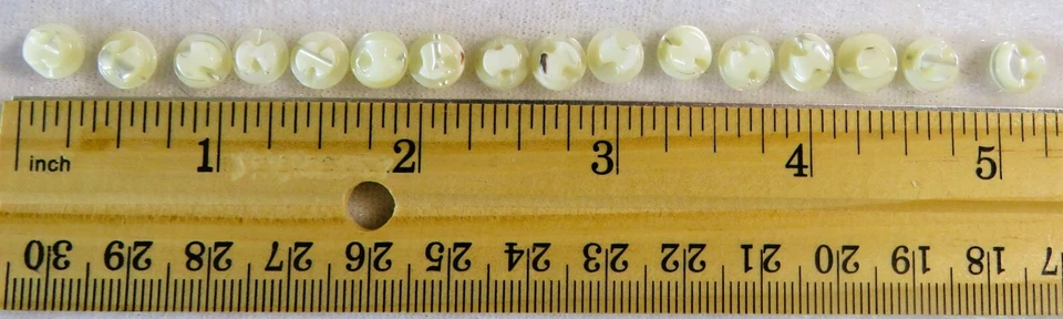 16 Vintage 7 mm Shank Mother of Pearl Buttons - Image 2 of 2