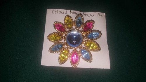 Large Vntg Gold Tone Floral Burst W/ Multi Colored Rhinestones Brooch / Pin - Picture 5 of 12