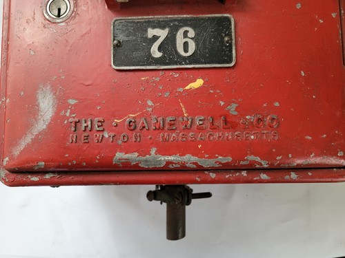 Vintage The Gamewell Company Cast Iron Fire Alarm Box Newton, Massachusetts! - Picture 13 of 18