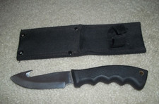 Maxam Skinning Hunting Gut Hook Survival Knife With Sheath EXC Cond.