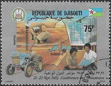 Timbre Agriculture (Tracteur) Djibouti 568 o - 86220FX