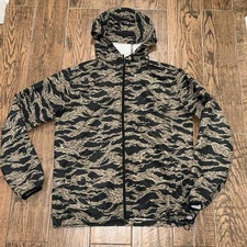 Elmwood Mens Tiger Stripe Camo Lightweight Hooded Windbreaker Jacket Size. Small