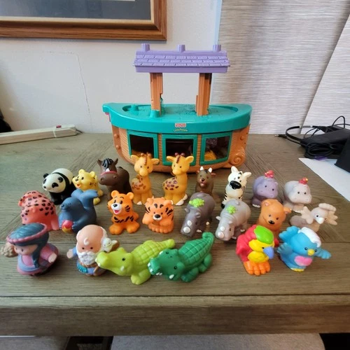 Vintage Fisher Price Noah's Ark with 23 Figures