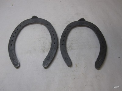 Lot of 2 - Used Rustic Horseshoe 1x 2R Rustic Horseshoe 1x 3R Rustic Horseshoe