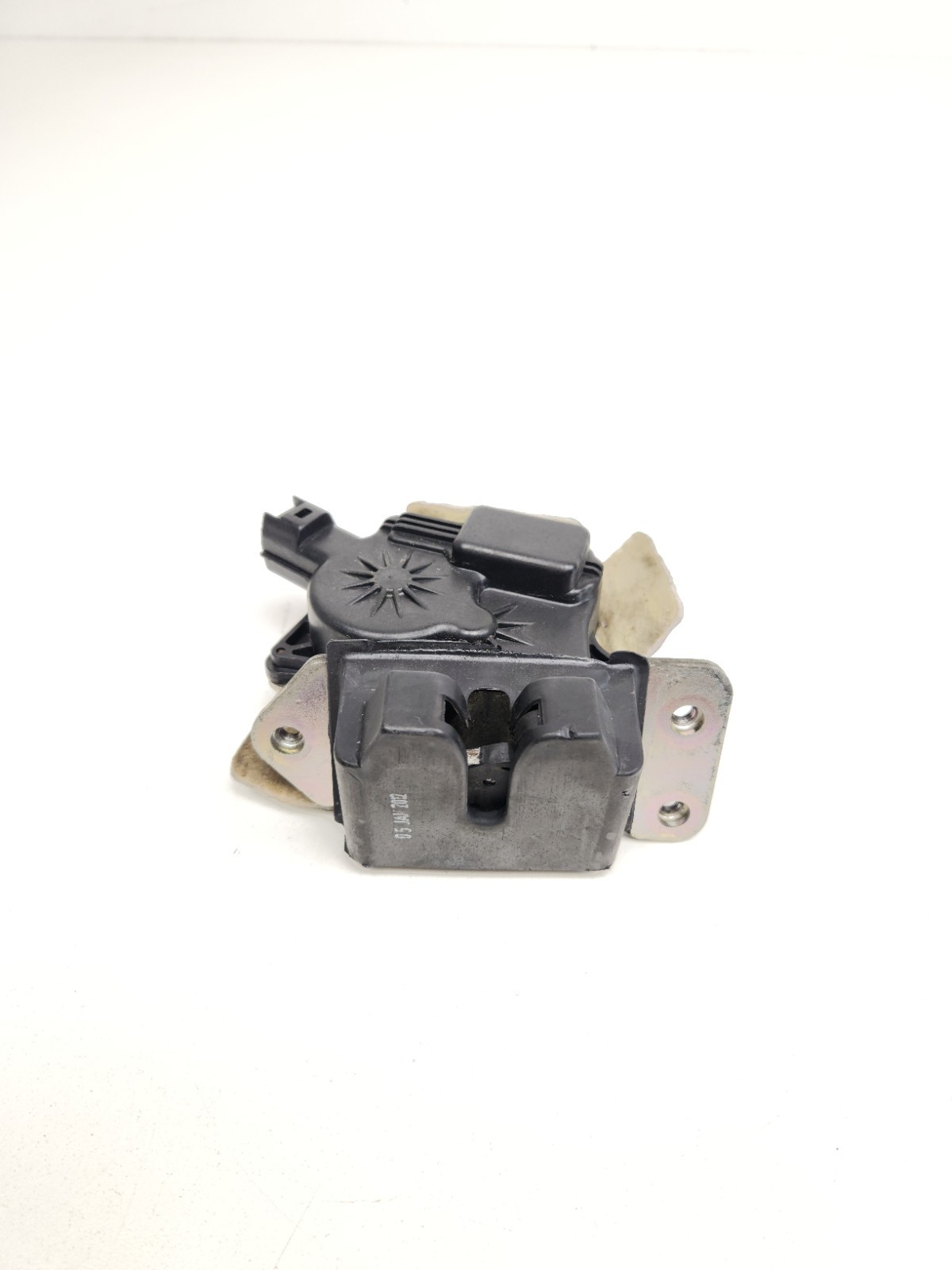 2012-2014 MCLAREN MP4-12C MP4 12C 570 650 FRONT TRUNK LATCH WITH BRACKET OEM