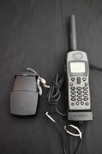 Motorola MS1-20 Satellite Series 9505 Sat. Phone w/ Charger