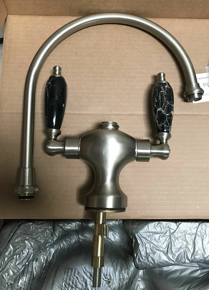 Grifo de barra de un solo orificio para cocina y barra Phylrich K8158CH-015 - níquel satinado Foto 3 de 4