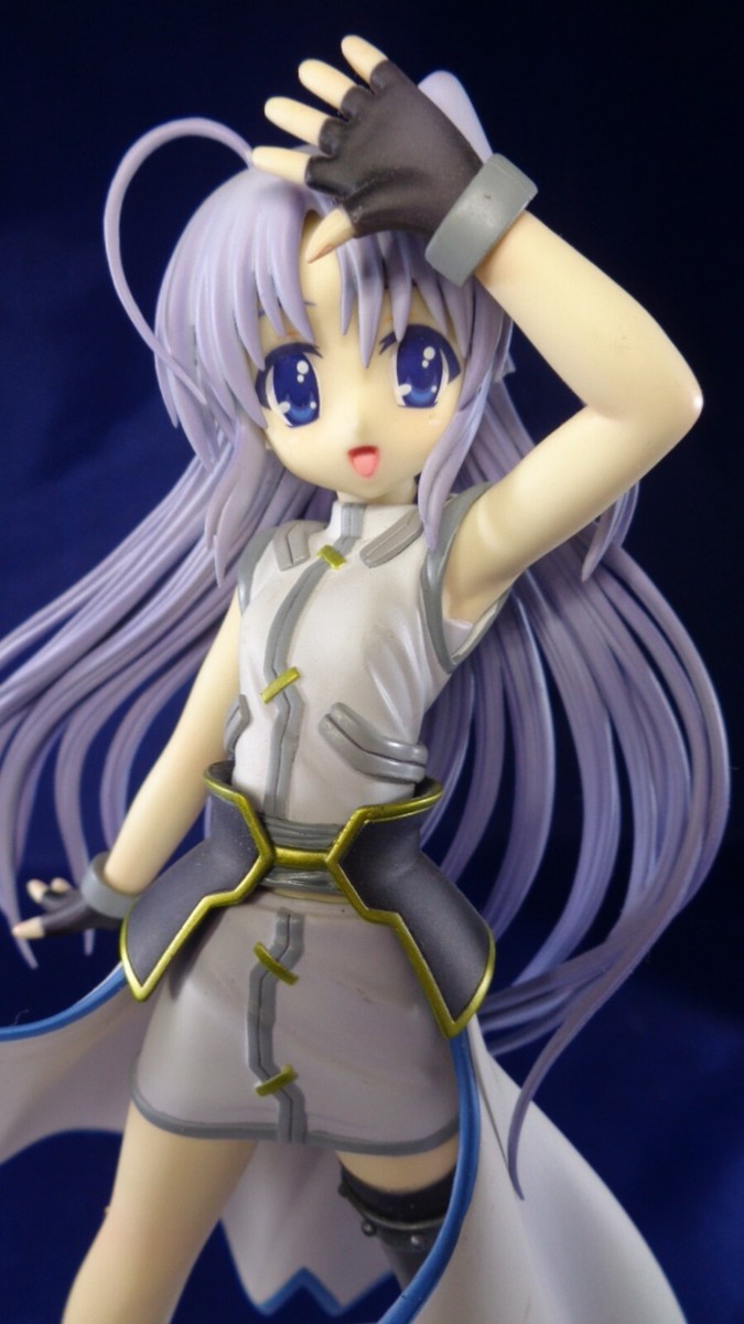 Reinforce Zwei Figure Wind Blessing Alter Magical Girl Lyrical
