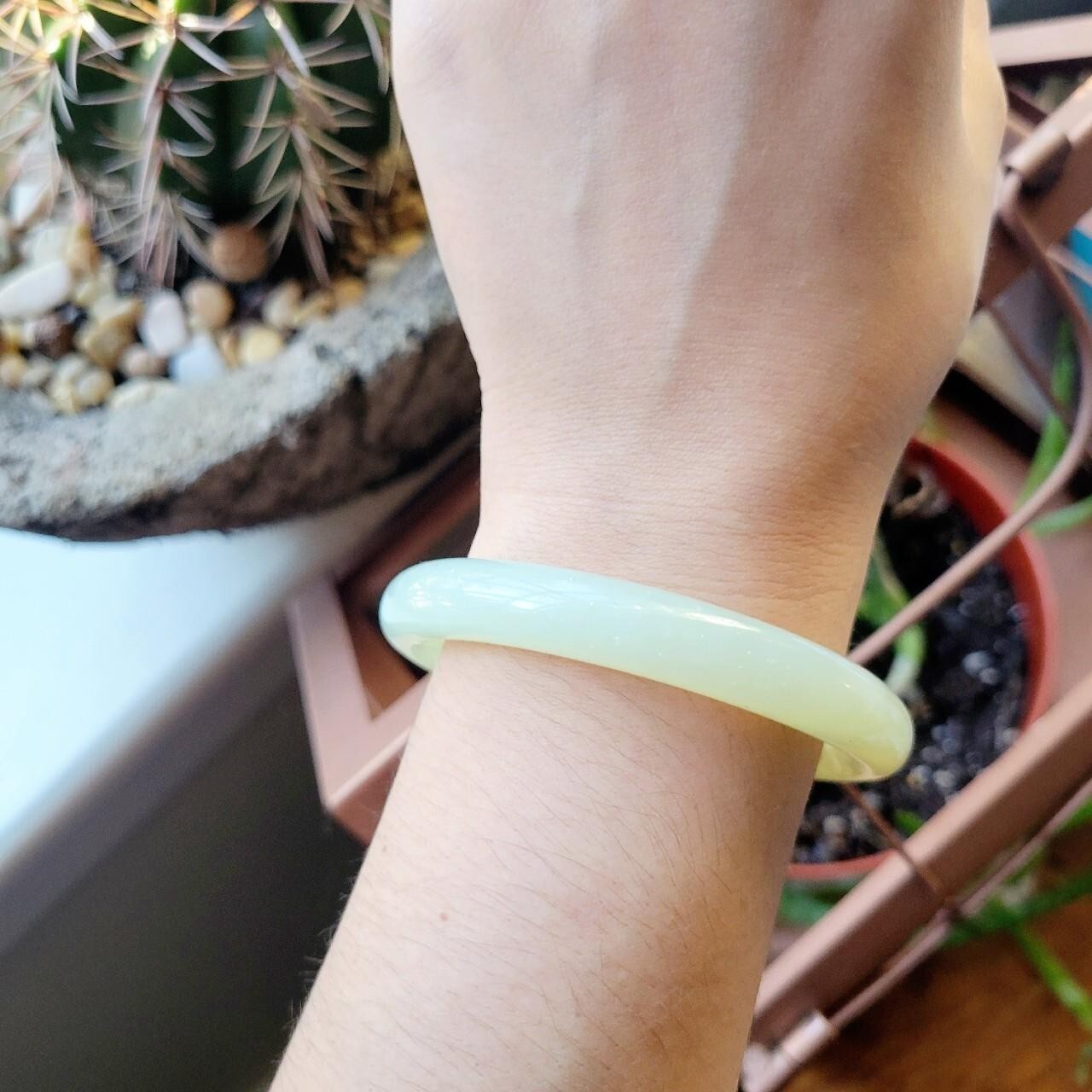 Vintage Solid Jade Bangle Bracelet - image 5
