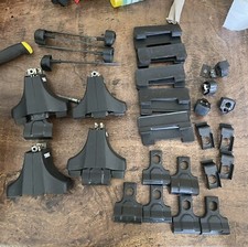 Thule 750 Rapid System Foot Pack + Thule 761 Roof Bars