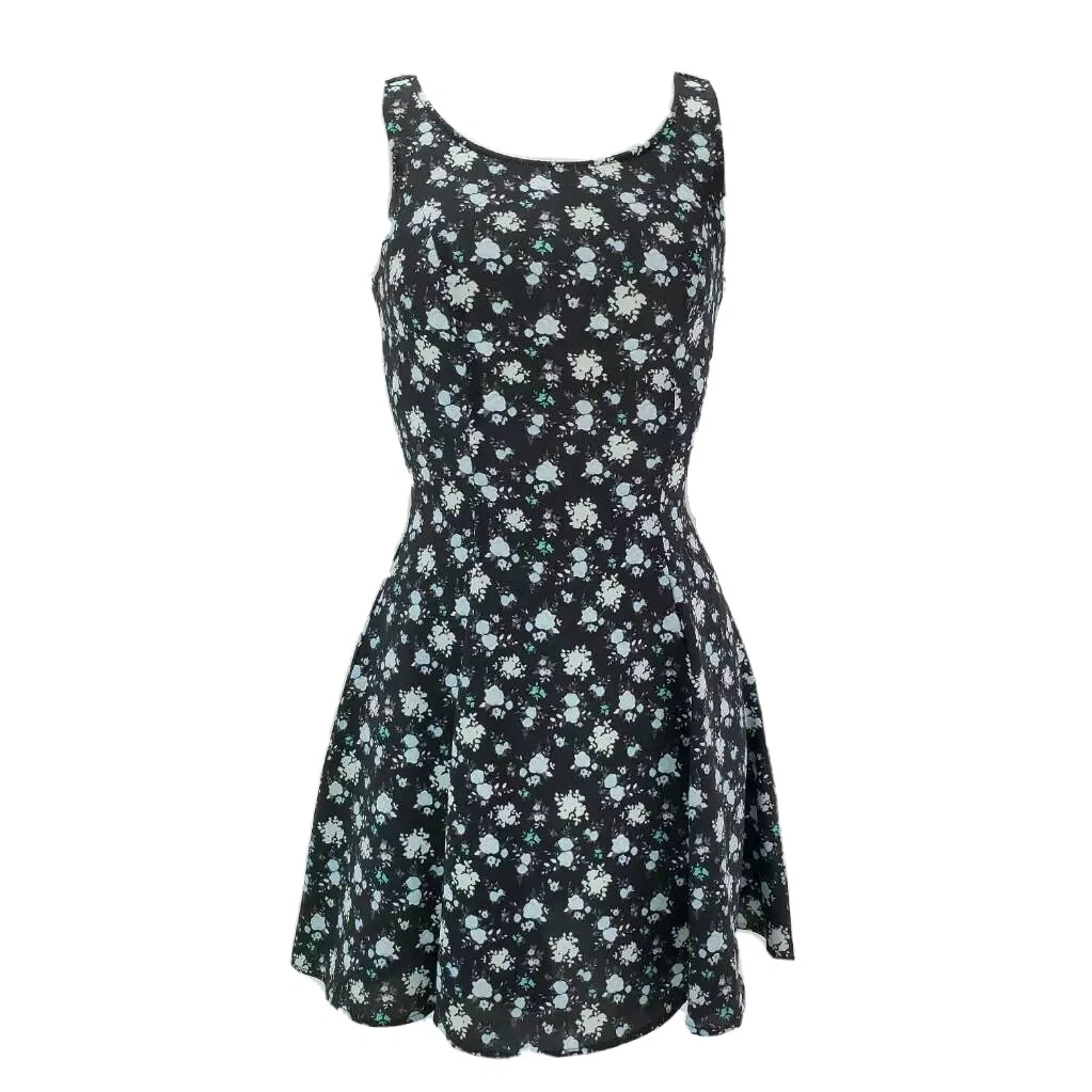H&m floral hotsell skater dress