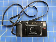 UNTESTED Minolta Freedom 200 AF Point  Shoot Film Camera 35mm with Strap