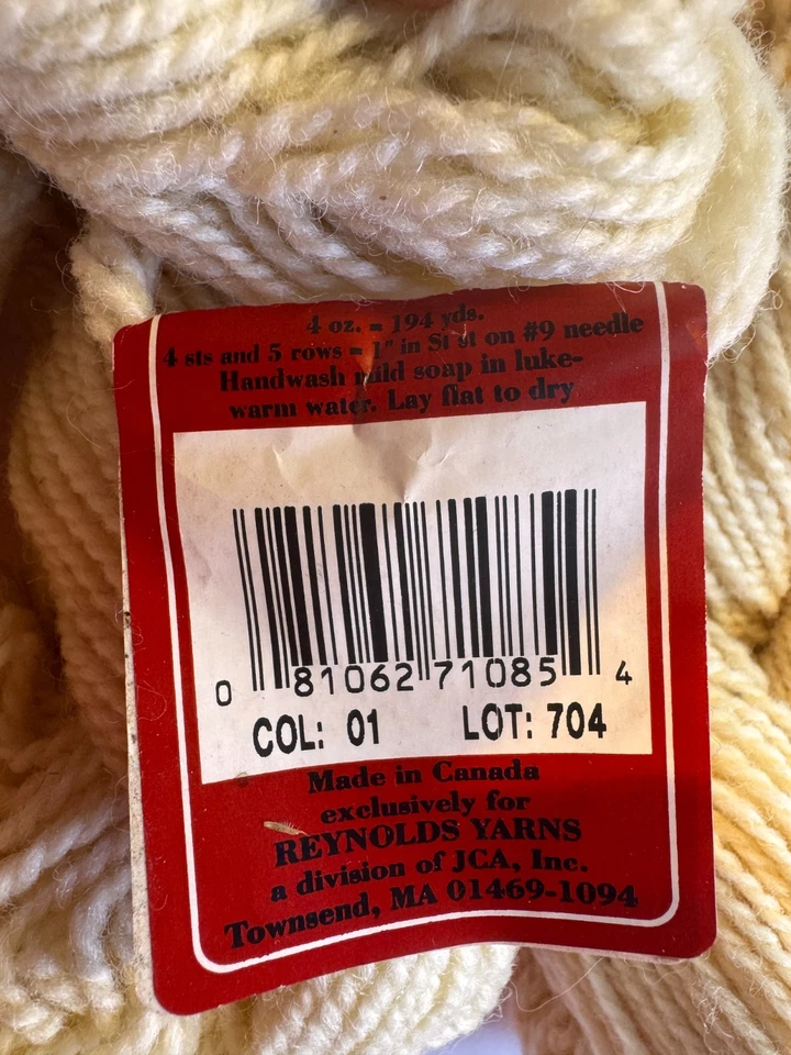 REYNOLDS CANDIDE YARN - 6 Skeins Off White Aran 194yds ea 100% Wool NOS - Image 3 of 4