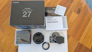 Fujifilm XF 27mm f/2.8 R WR pancake lens mint condition