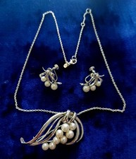 Vintage Mikimoto Japanes Akoya Cultured Pearls Set Earrings Brooch/Pendant 