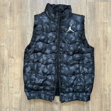 Nike Jordan Kids Vest  Jacket Size M 10-12 yrs Gray Black Camo Reversible Read