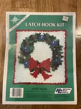 Vintage 1981 National Yarn Crafts X945P Christmas Wreath Latch Hook Design Kit