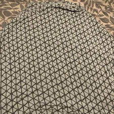 monbebe infant carrier cover / doubles as nursing cover baby 