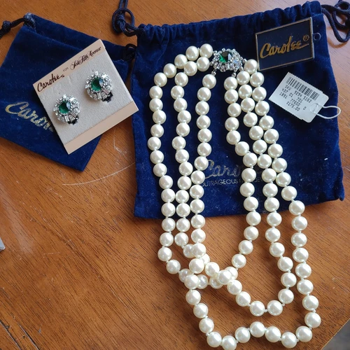 VTG Elegant CAROLEE Necklace & Earrings Faux Pearl Rhinestone Dust Bag Parure