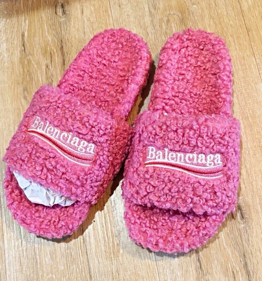 BALENCIAGA ボア サンダル ピンク Furry open mule