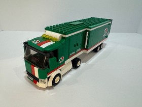 LEGO CITY: Grand Prix Truck (60025) Complete set