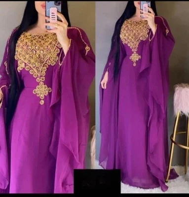 Caftan de mariage élégant Georgette marocain brodé créateur travail manuel... - Photo 1/3