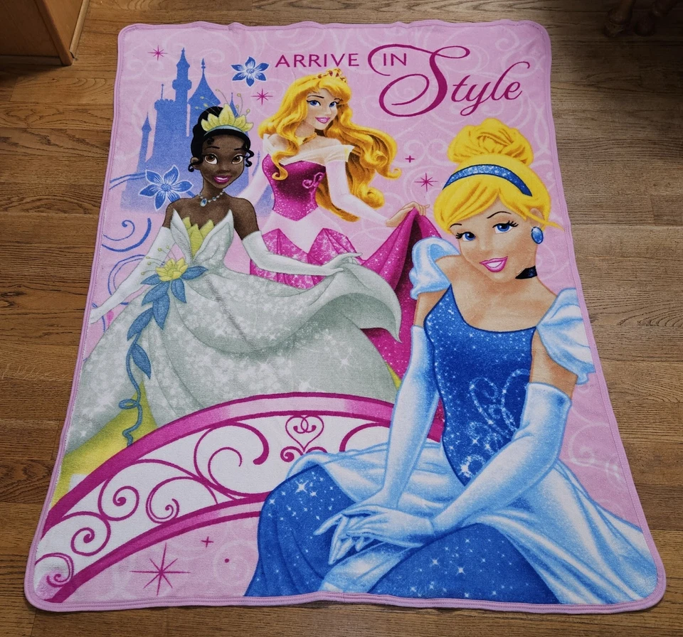 Disney Princess Pink Fleece Blanket Cinderella Tiana Aurora Arrive In Style NW - Image 2 of 4