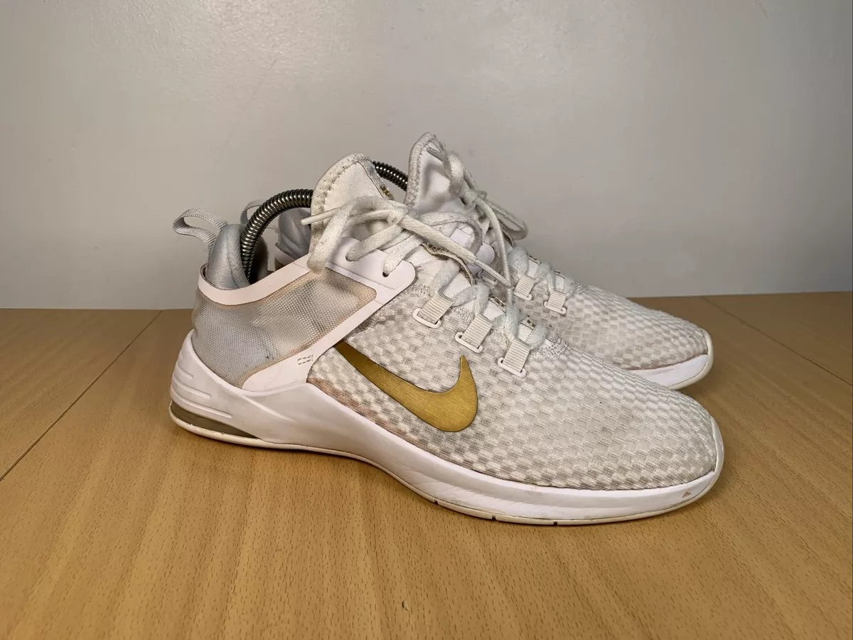 Air max bella tr best sale 2 amd training shoe