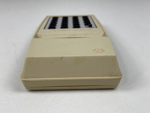 VINTAGE COMMODORE 7923 SOLID STATE CALCULATOR - Picture 12 of 16