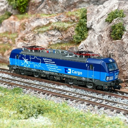 Locomotive électrique 383 003-1 Cargo, CD, Ep VI digital son - FLEISCHMANN 73939 | Condition: Neuf