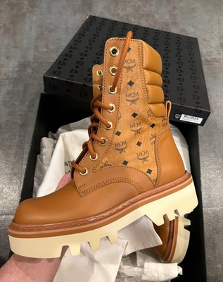#ad MCM Women#x27;s MCM Vise Lace Up Leather Boots brown 7 US 37 EU $760 box damage $350.00