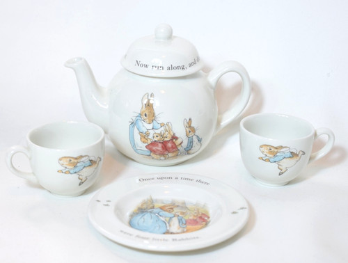 PETER RABBIT BY WEDGEWOOD Children’s TEA SET 4PC.  VTG 1993