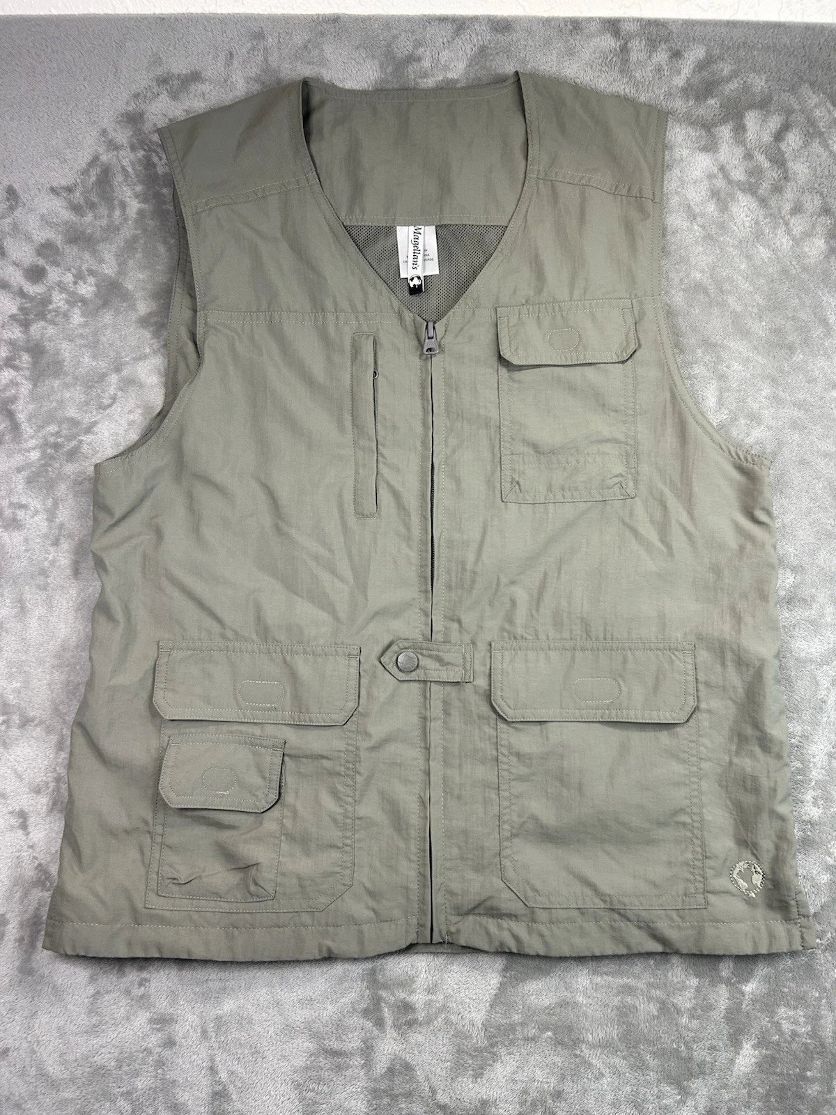 Magellans Travel Gear Vest SmallFishing Stone 8 Pocket Hiking Outdoor
Opens in a new window or tab