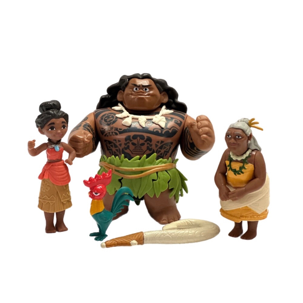 Hasbro Disney Moana Adventure Pack action figures Moana Maui Hei
