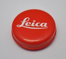 RARE Vintage Leica Logo 52mm metal Red Case 1