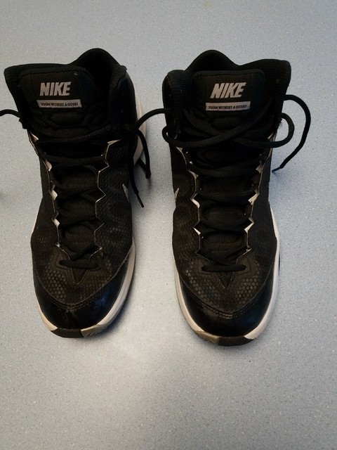 size 8.5 basketball shoes