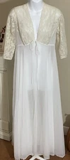 Vintage Val Mode Peignoir Bridal Lace Sheer Lingerie Nightgown Lace Robe Size S