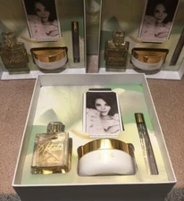 Natalie Wood 3-pc. Perfume Set  Large Parfum Spray, Body Cream, Purse Size BOXED
