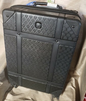 swissgear 19 hardside trunk