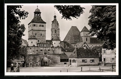 Ansichtskarte Weißenburg, Ellinger Tor mit Passanten 1955 